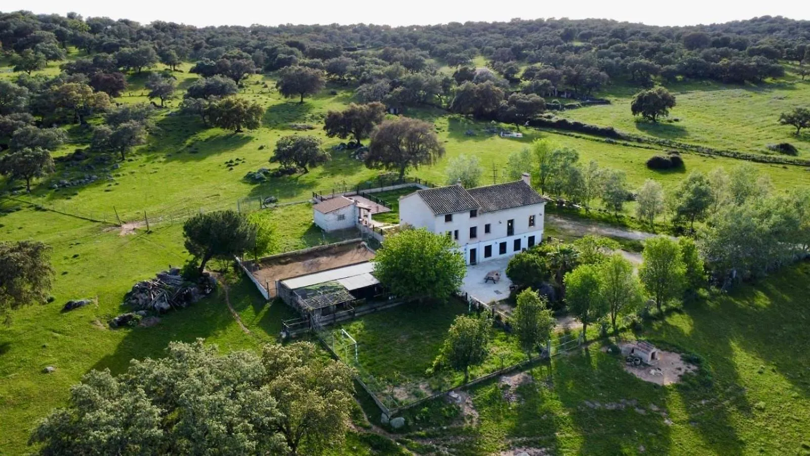 Casa Rural La Charquera El Pedroso 0*,  Spain